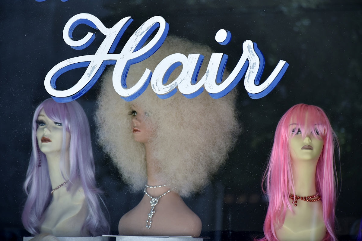 Wie du die perfekte Perücke für Haarausfall wählst