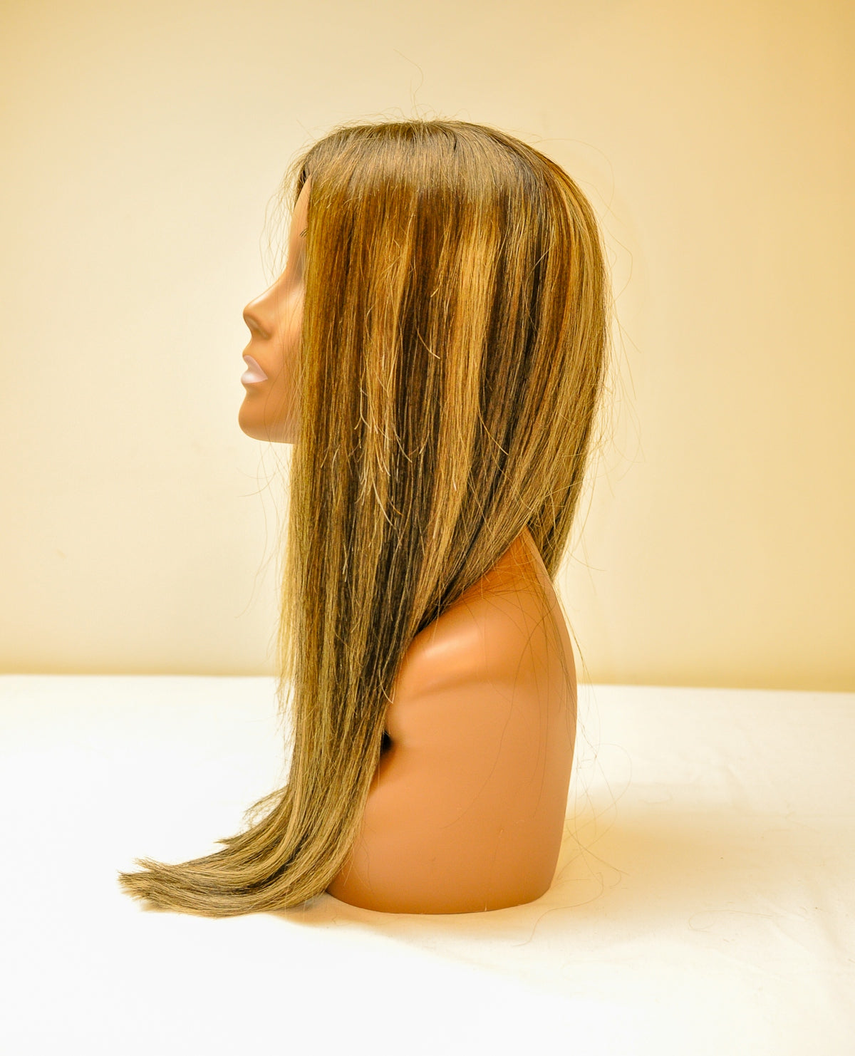 Lace Wigs richtig anpassen für extra Komfort