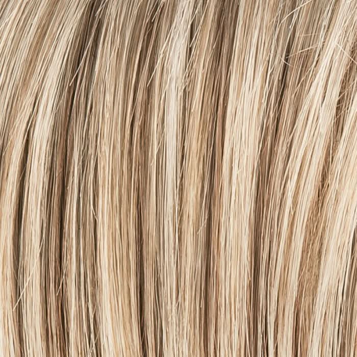 Champagne Rooted Farbton der Ellen Wille Ready Mono Part Perücke mit hellblonden Nuancen und natürlichem Haaransatz.