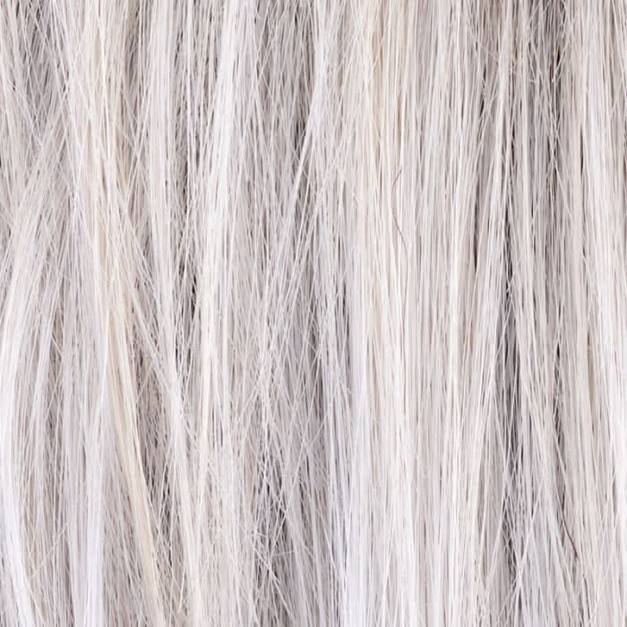 Snow Mix Farbton der Ellen Wille Ready Mono Part Perücke mit eisblonden und silberweißen Strähnen für kühlen Look.