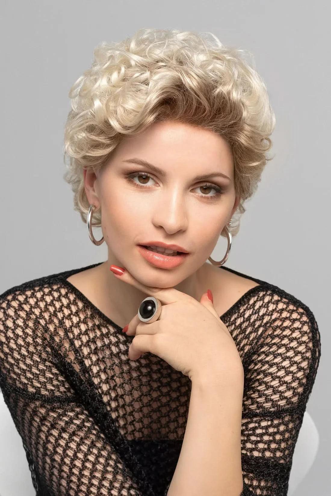 Gisela Mayer Celina Lace