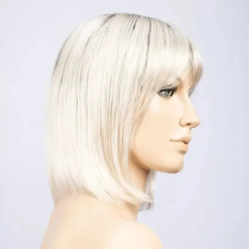 platinblonde rooted