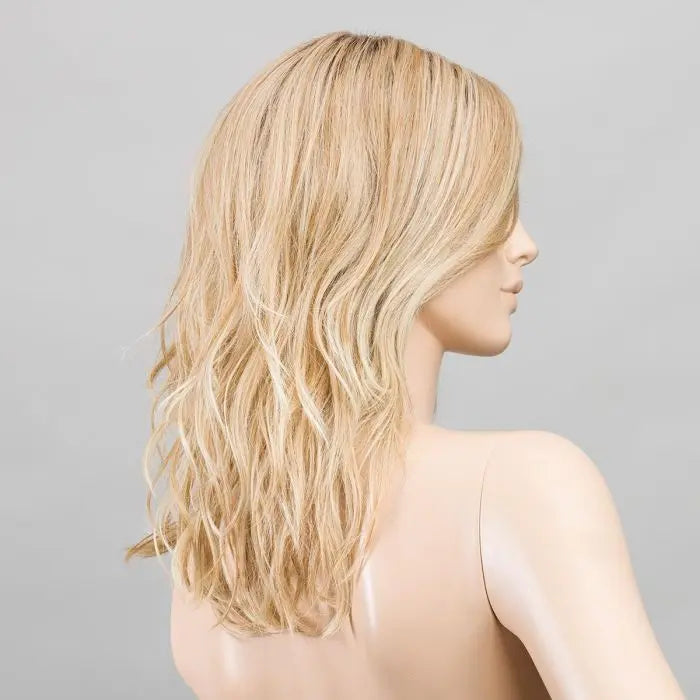 sandyblonde rooted