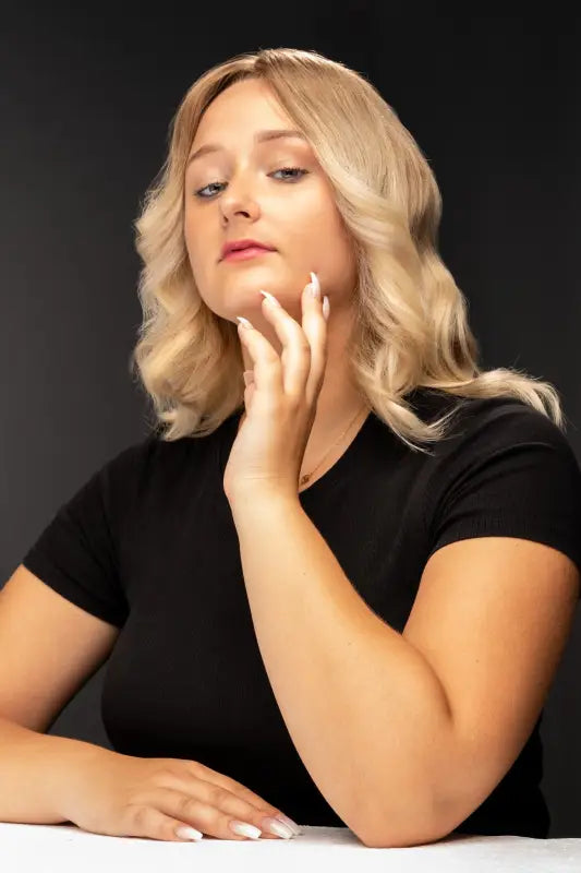 Nogi Toupet Lucia  