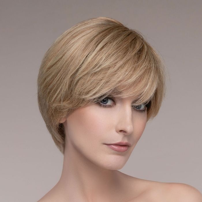 Ellen Wille Award sandyblonde rooted