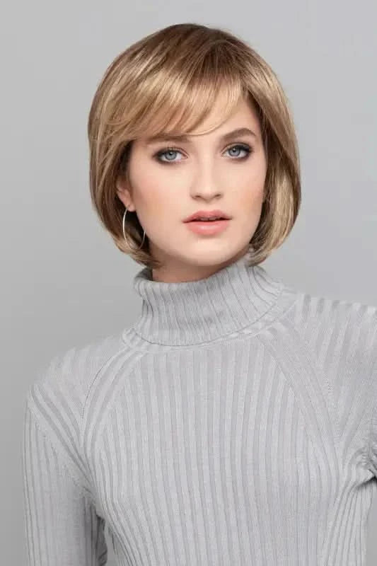 Gisela Mayer Catwalk A Light Mono 