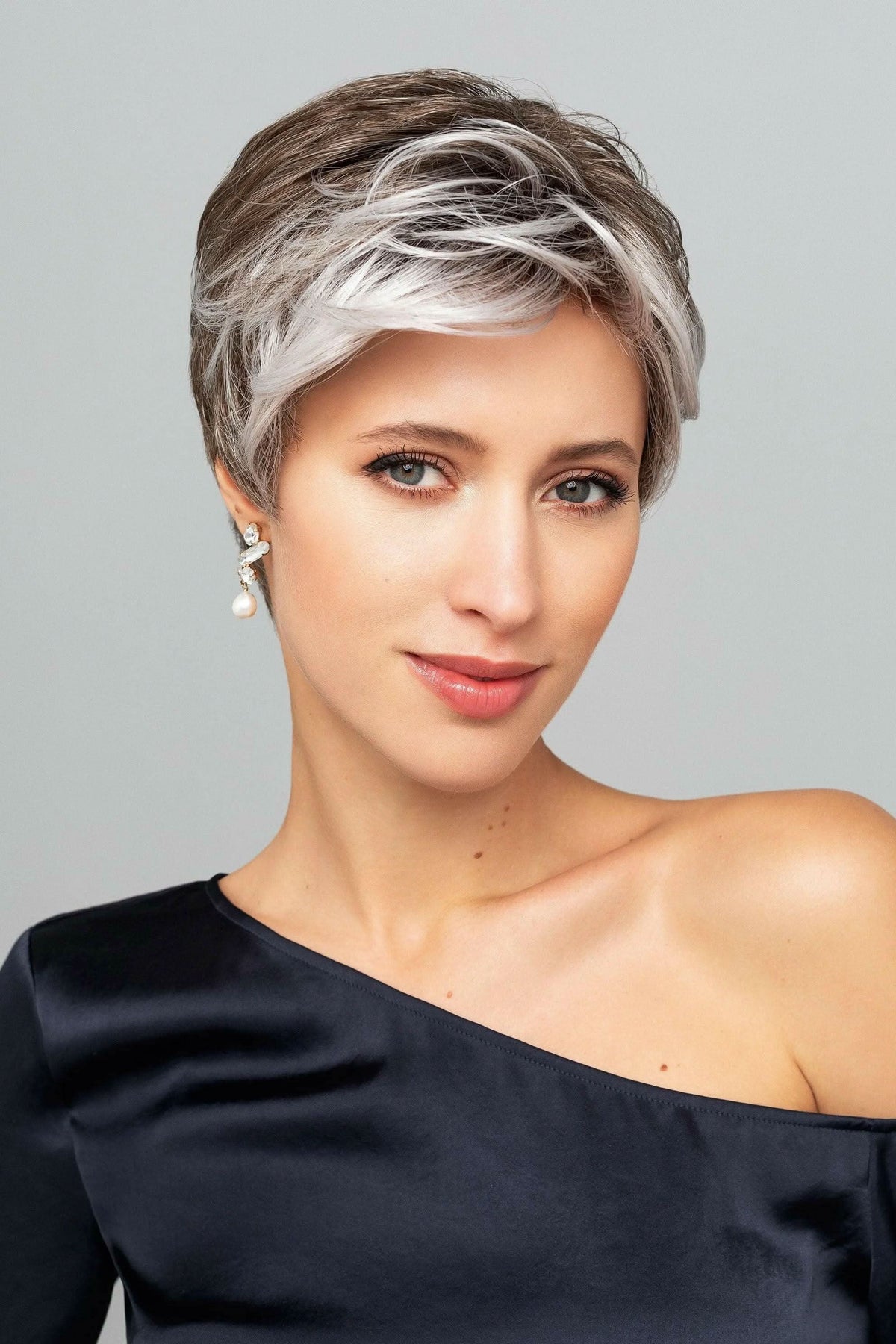 Gisela Mayer New Chris