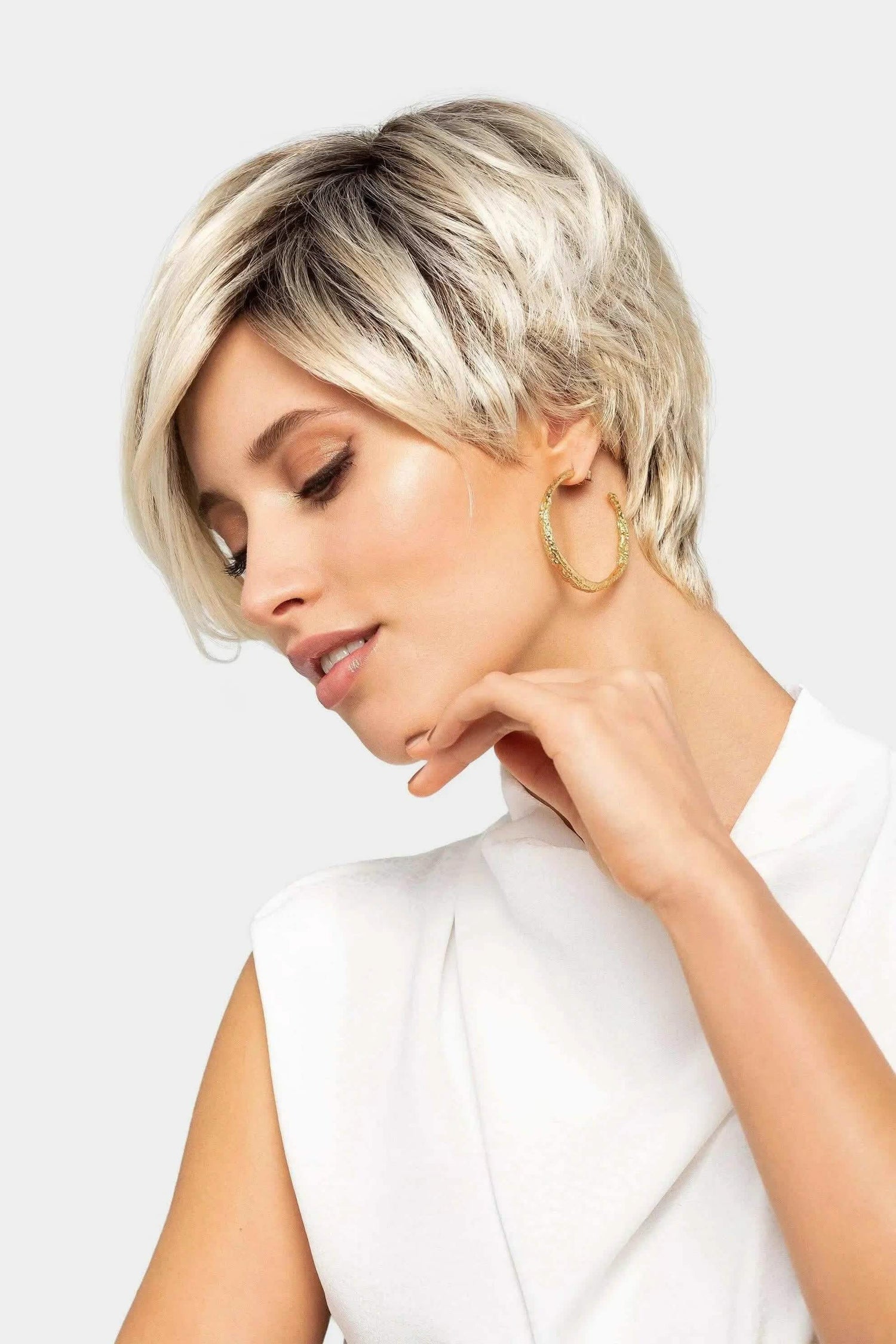 Gisela Mayer Clic (Klein) Light Blond Rooted (L22+4)