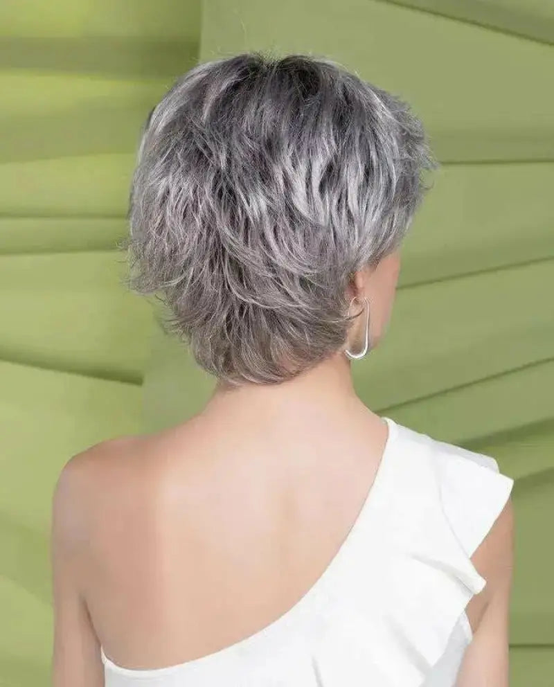 Ellen Wille Rica One-Shoulder Ruffled Top with Silver-Gray Hairstyle - Perücken Kunsthaarperücken mit Silber-Grauer