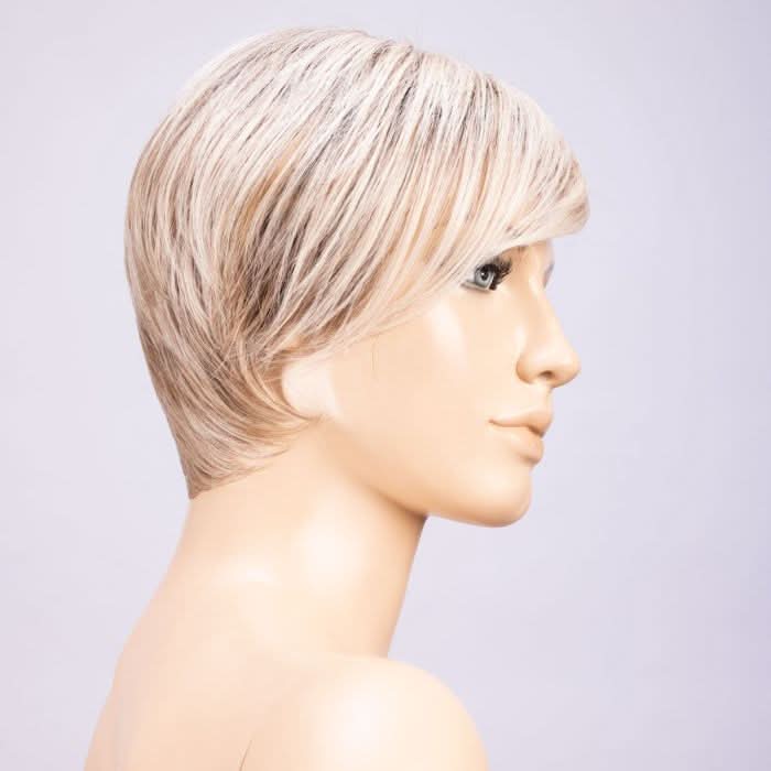 pearlblonde rooted
