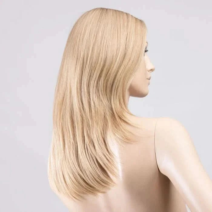 sandyblonde rooted